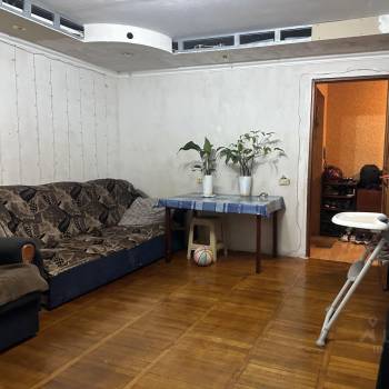 Продается Многокомнатная квартира, 79,8 м²