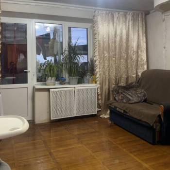 Продается Многокомнатная квартира, 79,8 м²