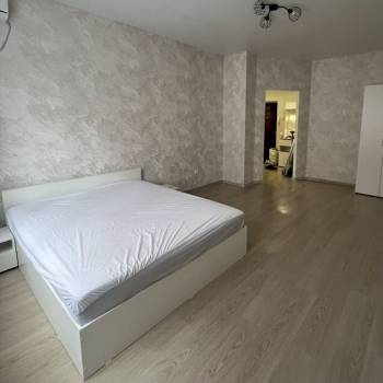 Сдается 1-комнатная квартира, 47,1 м²