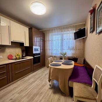 Продается 2-х комнатная квартира, 65 м²