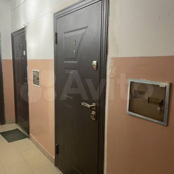 Продается 1-комнатная квартира, 35 м²