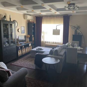 Продается 2-х комнатная квартира, 73,2 м²