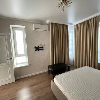 Сдается Многокомнатная квартира, 70 м²