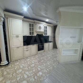 Продается Многокомнатная квартира, 88,8 м²