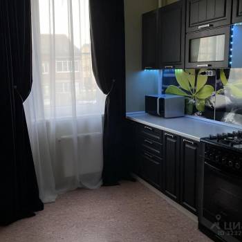 Сдается 1-комнатная квартира, 35 м²