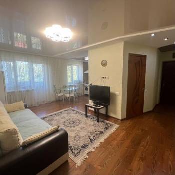 Продается 3-х комнатная квартира, 56 м²