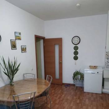 Продается 3-х комнатная квартира, 104 м²