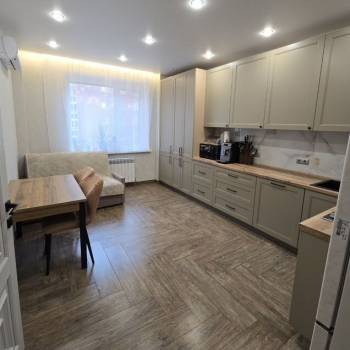 Продается 2-х комнатная квартира, 65,4 м²