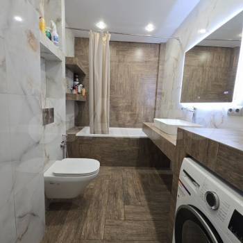 Продается 2-х комнатная квартира, 65,4 м²