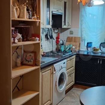 Продается Многокомнатная квартира, 72 м²