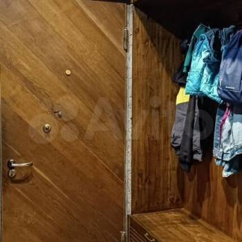 Продается Многокомнатная квартира, 72 м²