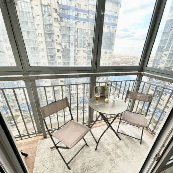 Продается 1-комнатная квартира, 47 м²