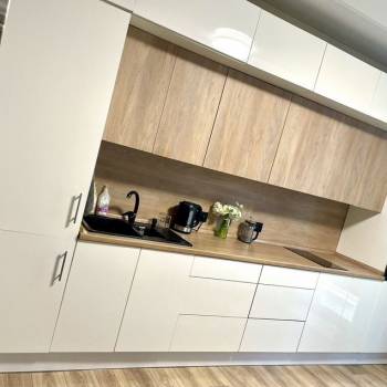 Продается 1-комнатная квартира, 47 м²