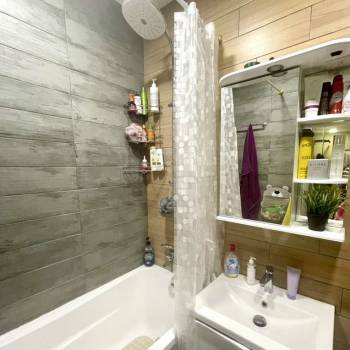 Продается 1-комнатная квартира, 47 м²