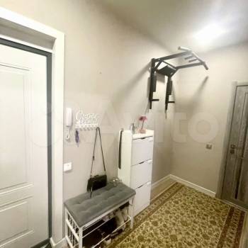 Продается 1-комнатная квартира, 47 м²