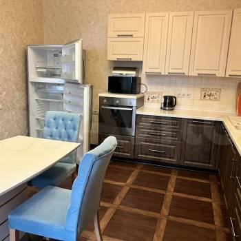 Сдается Многокомнатная квартира, 106 м²