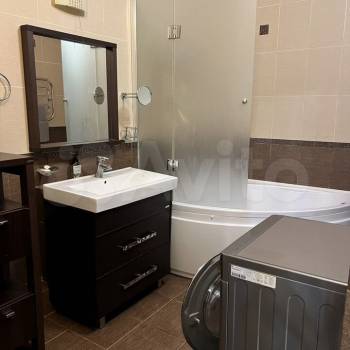 Сдается Многокомнатная квартира, 106 м²