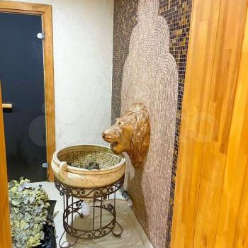 Сдается Нежилое помещение, 200 м²