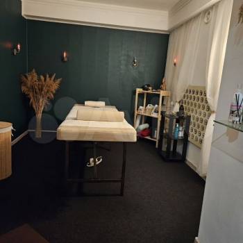 Сдается Нежилое помещение, 200 м²