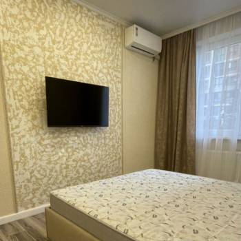 Сдается 1-комнатная квартира, 45 м²