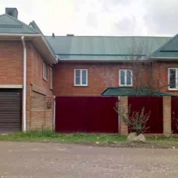 Продается Дом, 320 м²