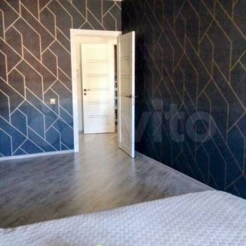 Продается 1-комнатная квартира, 42,9 м²