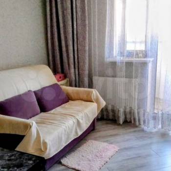 Продается 1-комнатная квартира, 42,9 м²