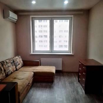 Сдается 1-комнатная квартира, 32 м²