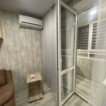 Продается 1-комнатная квартира, 36 м²