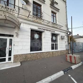 Сдается Нежилое помещение, 90 м²