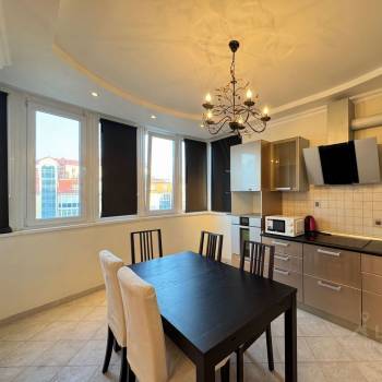 Сдается Многокомнатная квартира, 100 м²