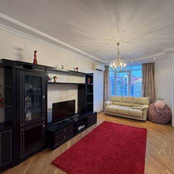 Сдается Многокомнатная квартира, 100 м²