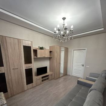 Сдается 1-комнатная квартира, 50 м²