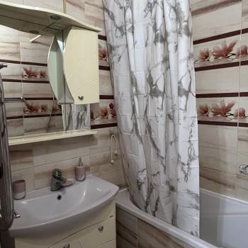 Сдается 2-х комнатная квартира, 60 м²