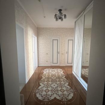 Сдается 2-х комнатная квартира, 60 м²