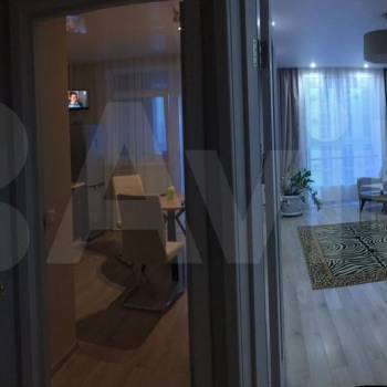 Продается 1-комнатная квартира, 40 м²