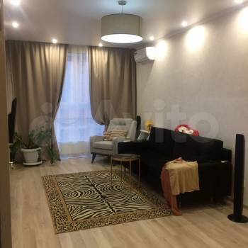 Продается 1-комнатная квартира, 40 м²