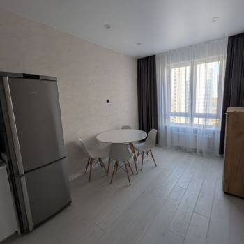 Сдается 1-комнатная квартира, 37 м²