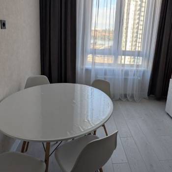 Сдается 1-комнатная квартира, 37 м²