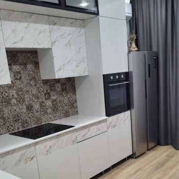 Сдается 1-комнатная квартира, 41 м²