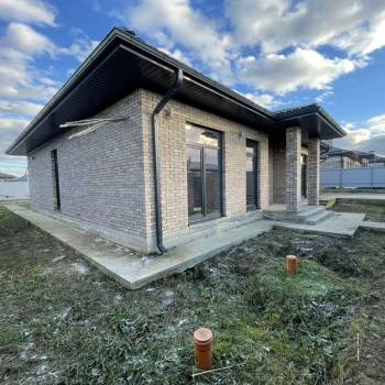 Продается Дом, 185 м²