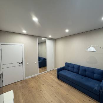 Сдается 1-комнатная квартира, 38 м²