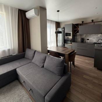 Продается 1-комнатная квартира, 32 м²