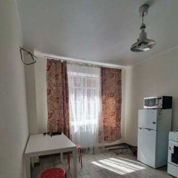 Сдается 1-комнатная квартира, 43 м²