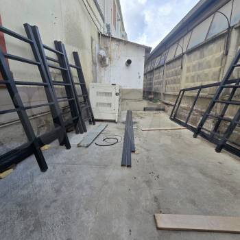 Продается Нежилое помещение, 2500 м²