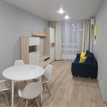 Сдается 1-комнатная квартира, 42 м²