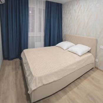 Сдается 1-комнатная квартира, 42 м²