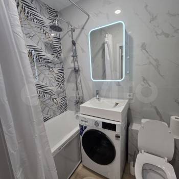 Сдается 1-комнатная квартира, 42 м²