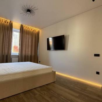 Продается 1-комнатная квартира, 44 м²