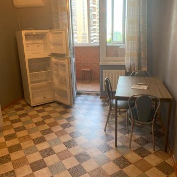 Продается 1-комнатная квартира, 45,7 м²